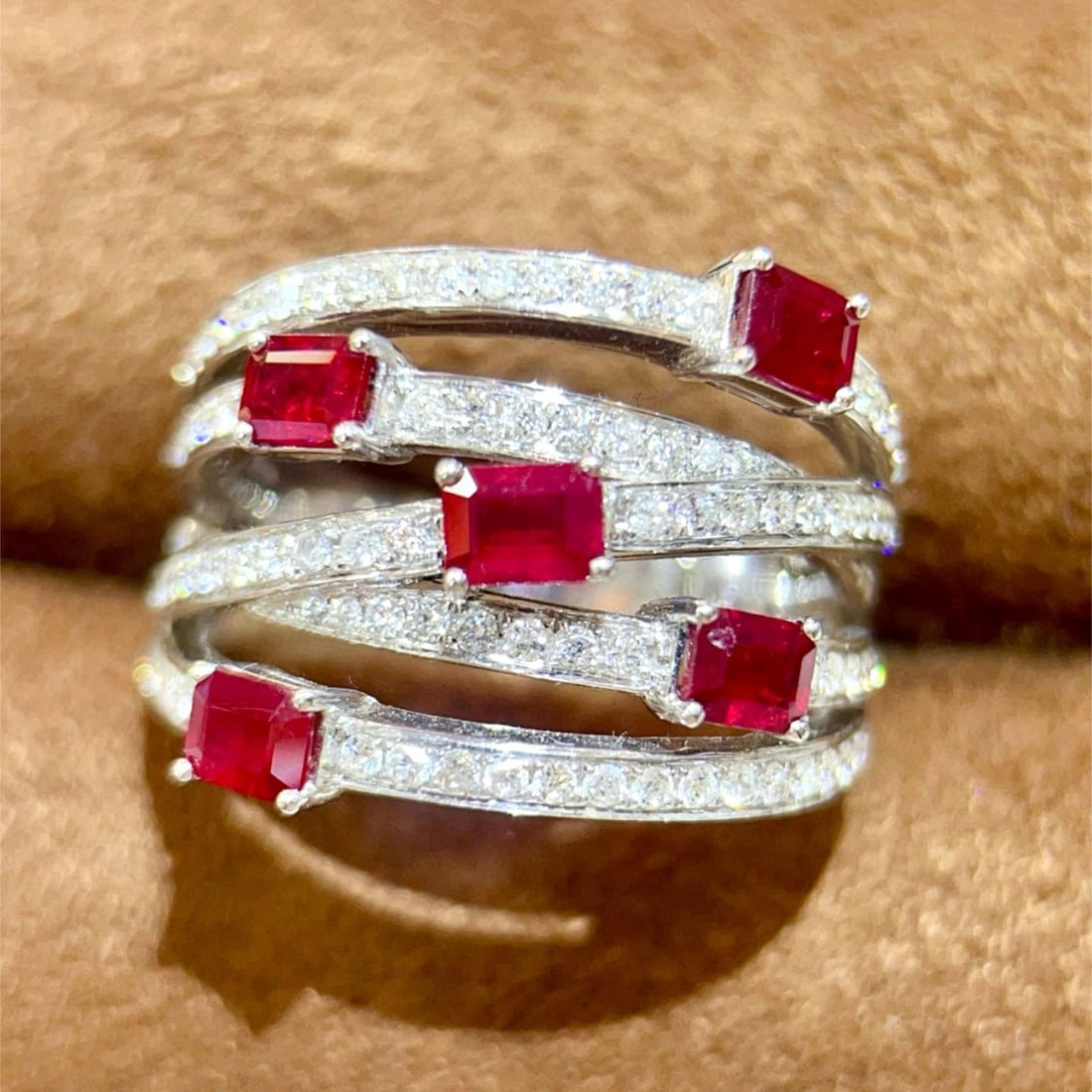 14k Gold 2.19 Ctw Natural Ruby & Diamond Ring: Ref:231036269 // gold content:14k gold // ring size:7. 25us // // main gemstone:ruby // shape:octagonal // carat weight:1. 50ct // color:red // treatment:natural // // adjacent gemstone 2 : diamond