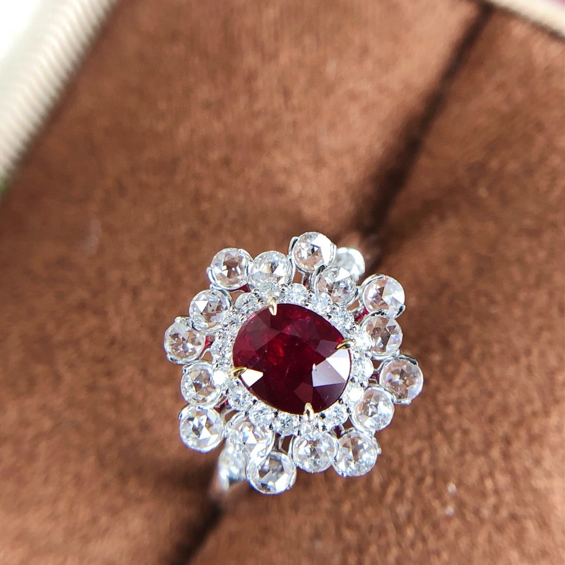 14k Gold 1.49 Ctw Natural Ruby & Diamond Ring - 4