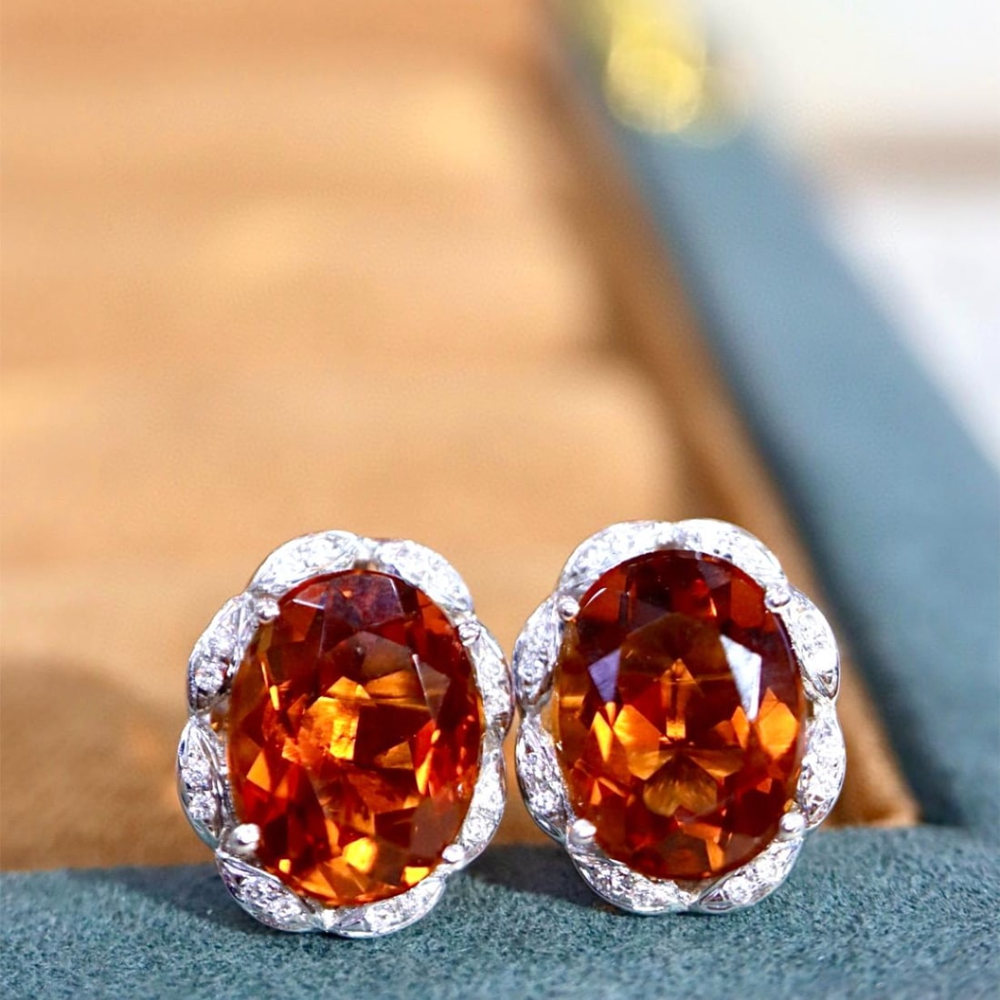 14k Gold 3.78 Ctw Natural Citrine & Diamond Earrings: Ref:231036298 // gold content:14k gold // main gemstone:citrine // shape:oval // carat weight:3. 65ct // color:yellow // treatment:natural // // adjacent gemstone 2 : diamond // shape:round // carat