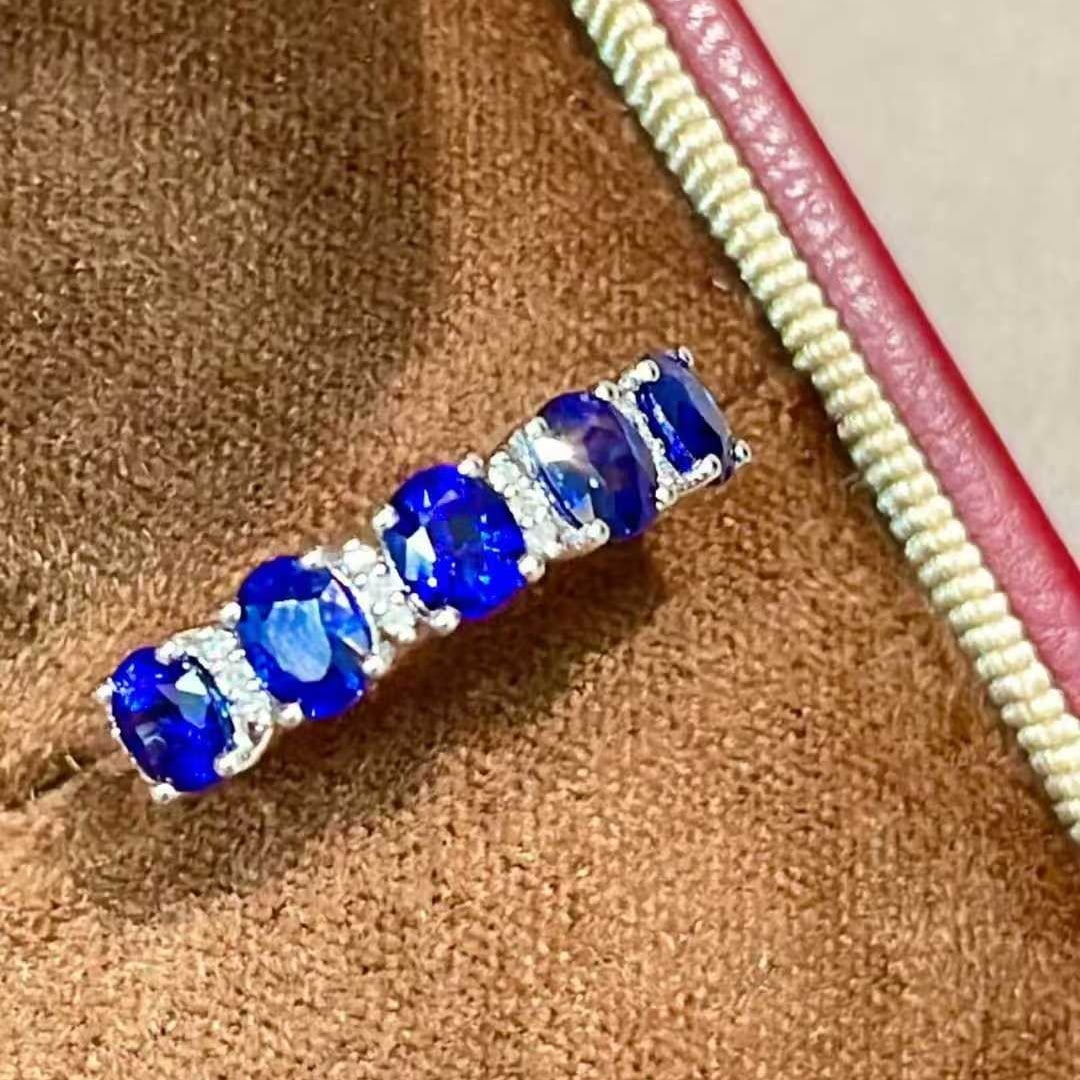14k Gold 1.5 Ct Natural Sapphire & Diamond Ring - 3