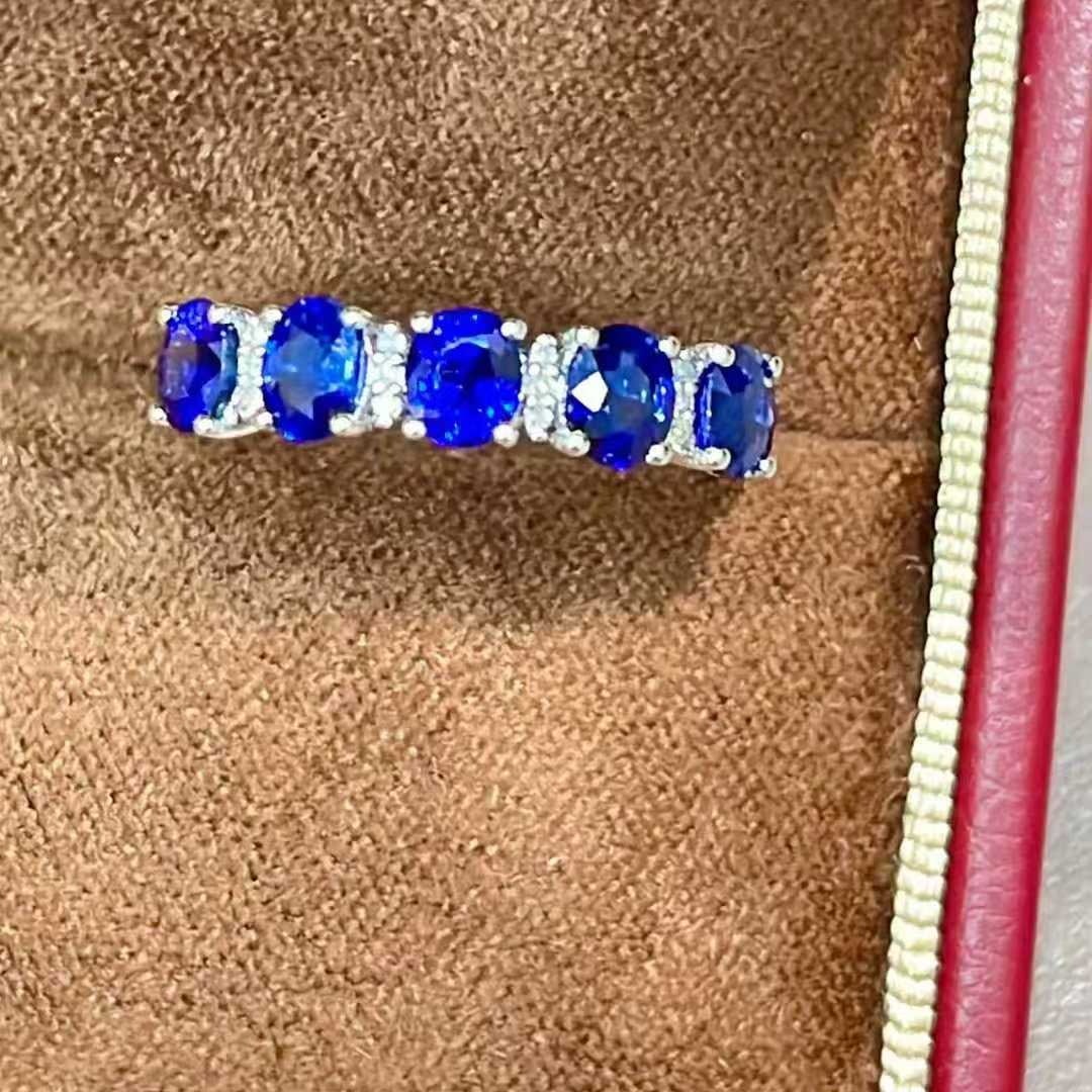 14k Gold 1.5 Ct Natural Sapphire & Diamond Ring - 4