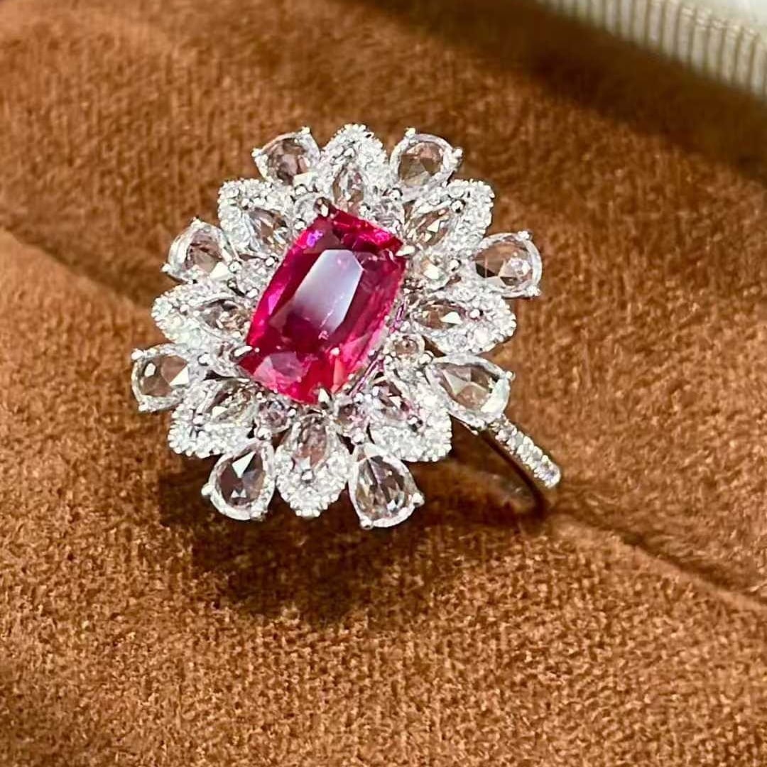 14k Gold 1.08 Ct Natural Ruby & Diamond & Sapphire Ring - 2