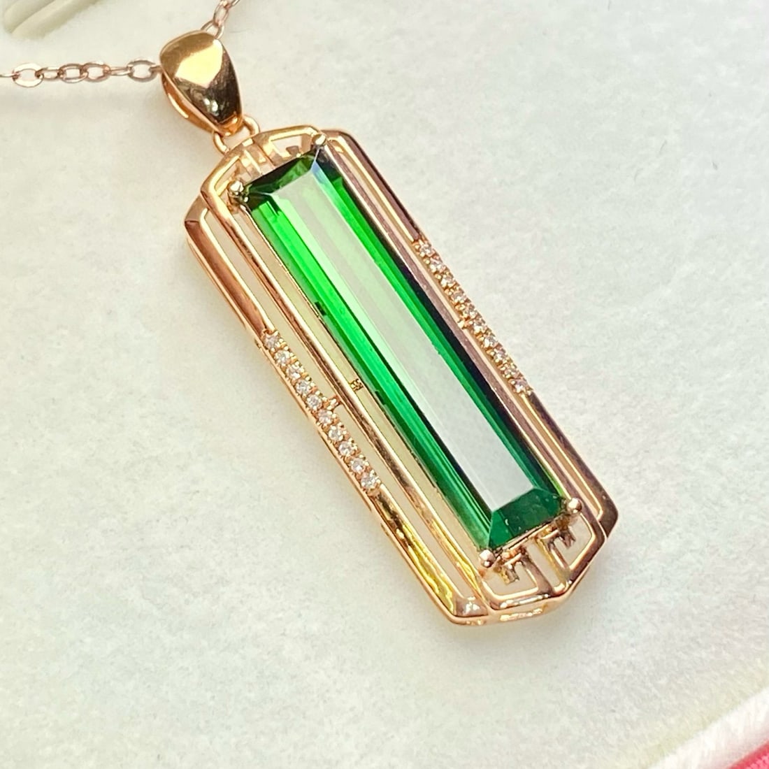 14k Gold 3.15 Ct Natural Tourmaline & Diamond Pendant( Without Chain ): Ref:231036329 // gold content:14k gold // main gemstone:tourmaline // shape:rectangle // carat weight:3. 15ct // color:green // treatment:natural // // adjacent gemstone 2 : diamond // number of