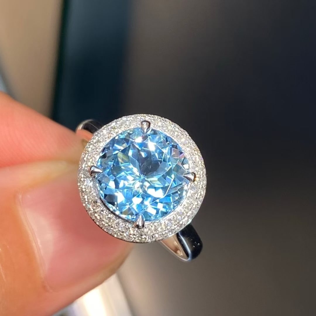 14k Gold 3.50 Ctw Natural Aquamarine & Diamond Ring - 4