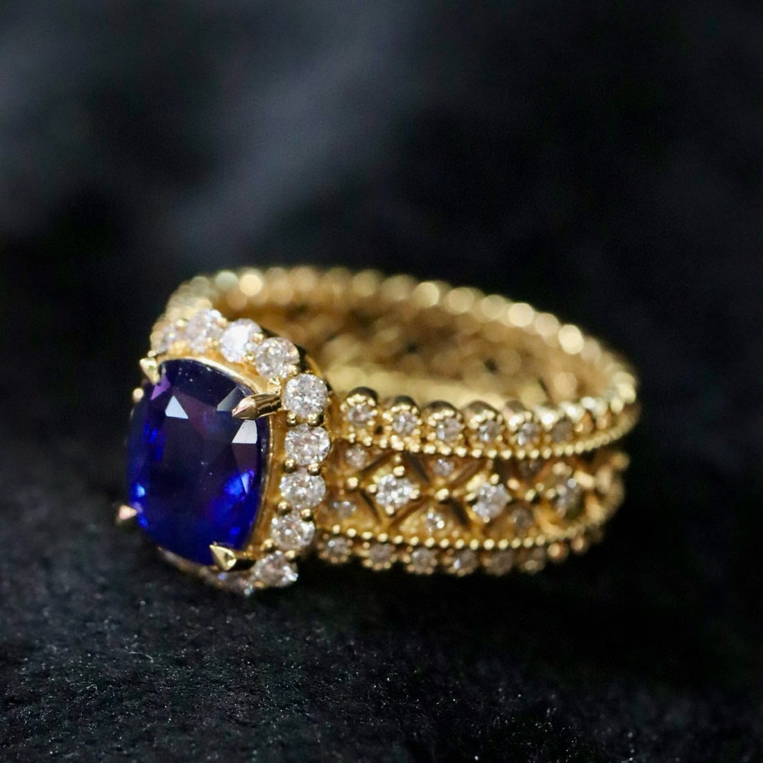 14k Gold 2.65 Ctw Natural Sapphire & Diamond Ring - 2