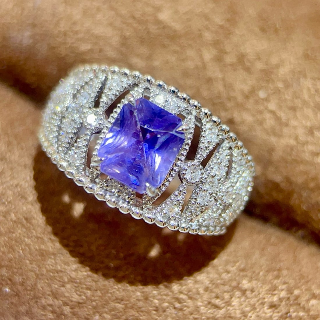 14k Gold 2.31 Ctw Natural Sapphire & Diamond Ring - 4