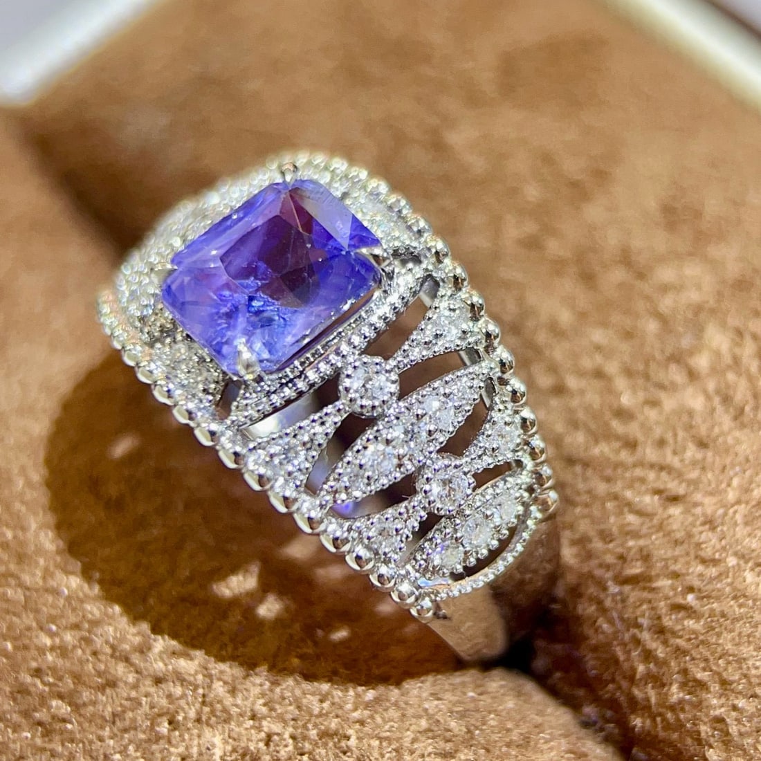 14k Gold 2.31 Ctw Natural Sapphire & Diamond Ring - 5