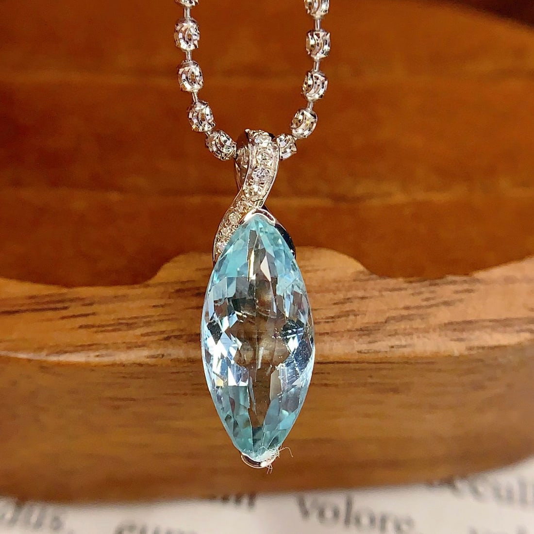 14k Gold 3.2 Ct Natural Aquamarine & Diamond Pendant( Without Chain ): Ref:231036384 // gold content:14k gold // main gemstone:aquamarine // shape:marquise // carat weight:3. 2ct // color:blue // treatment:natural // // adjacent gemstone 2 : diamond // number of
