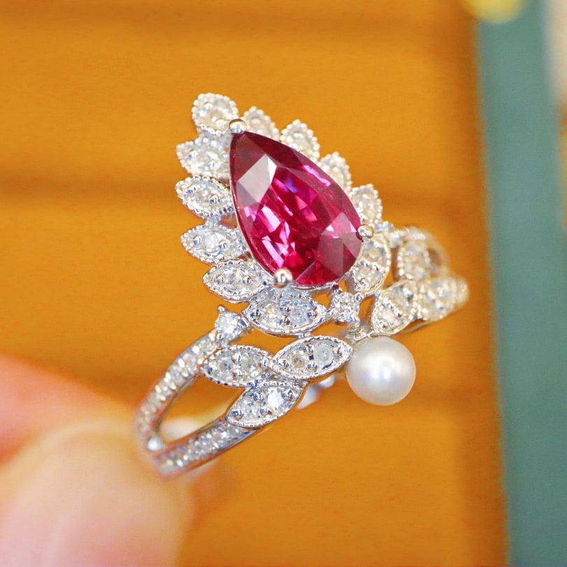 14k Gold 1.34 Ctw Natural Ruby & Diamond Ring - 2