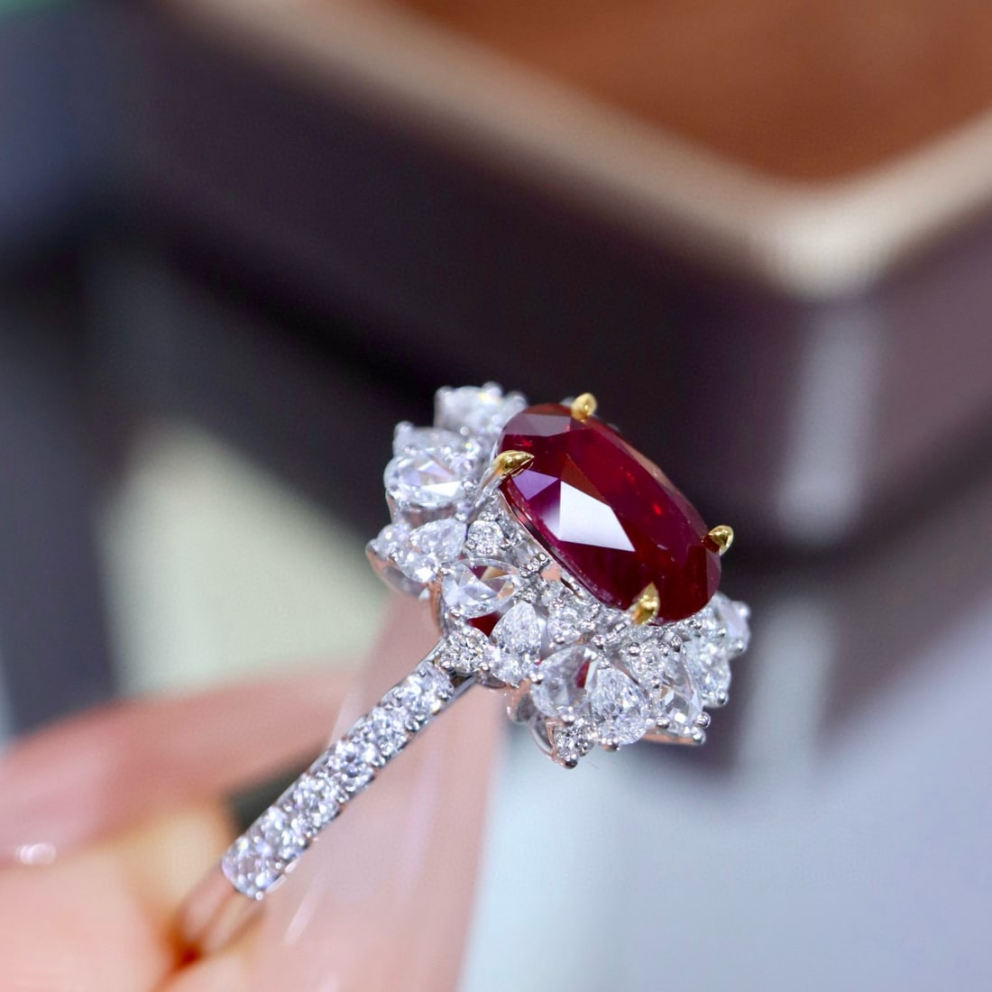 14k Gold 1.74 Ctw Natural Ruby & Diamond Ring - 3