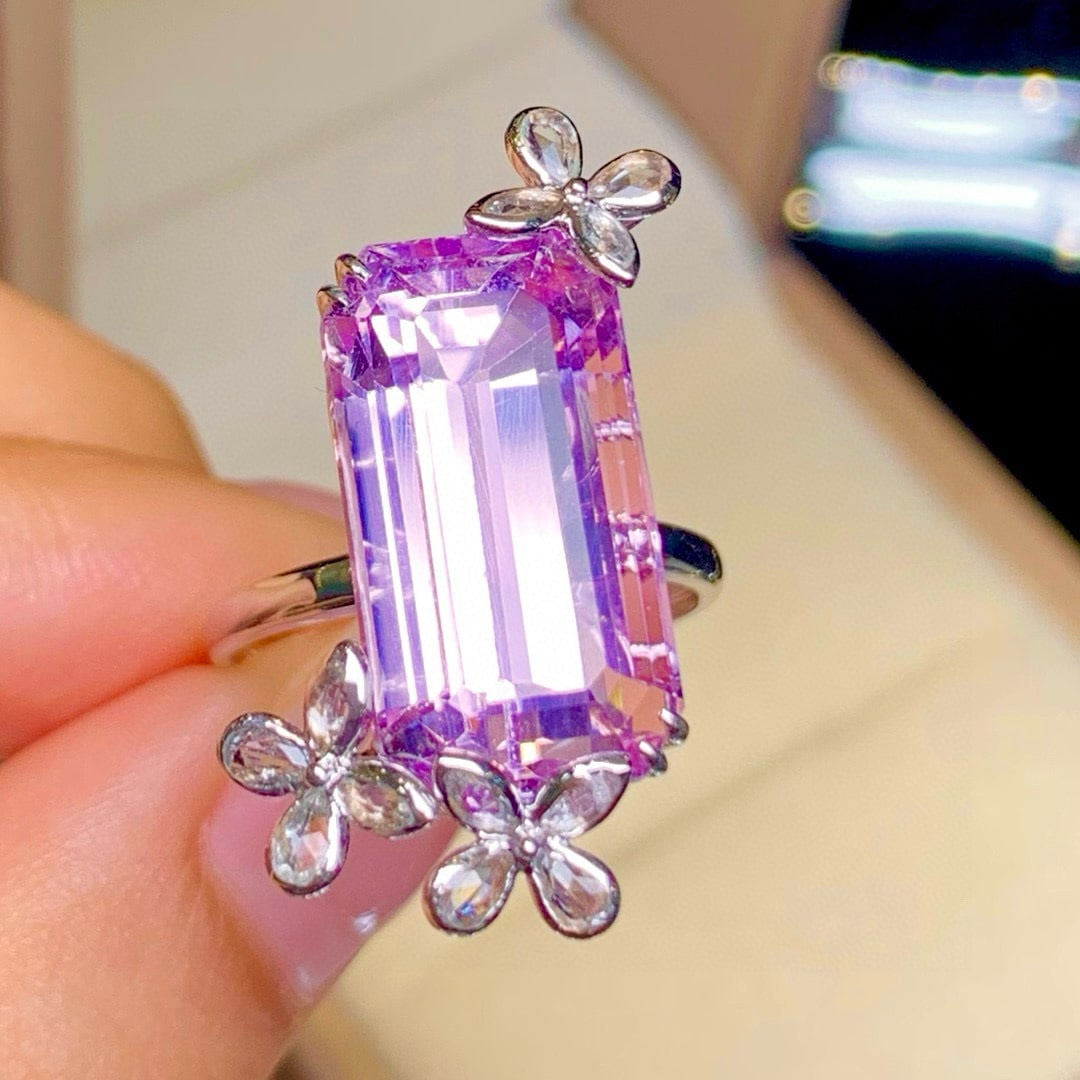 14k Gold 16.26 Ct Natural Kunzite & Sapphire Ring - 2