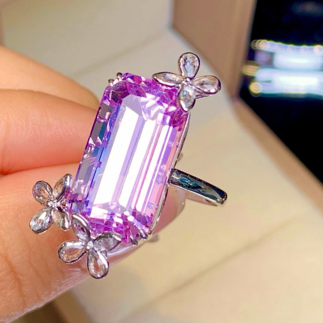 14k Gold 16.26 Ct Natural Kunzite & Sapphire Ring - 3