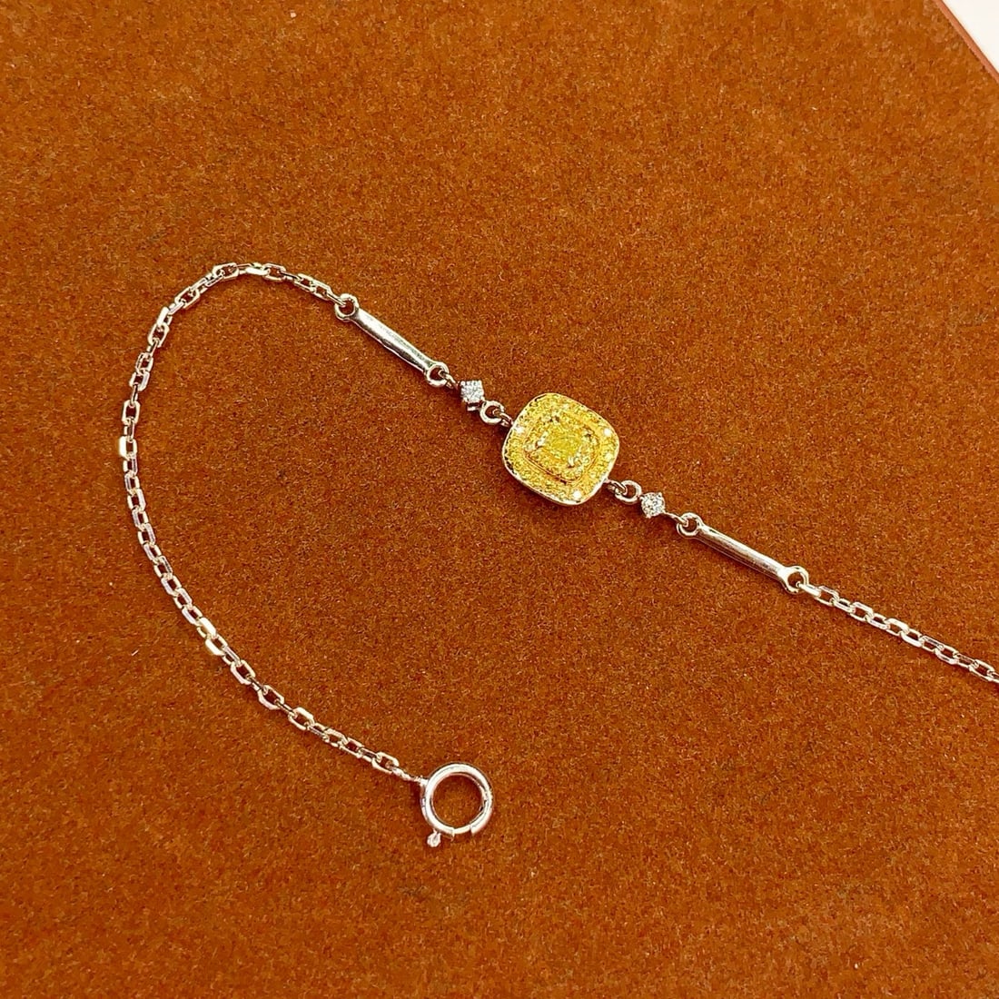 14k Gold 0.2 Ct Natural Yellow Diamond & Diamond Bracelet - 6
