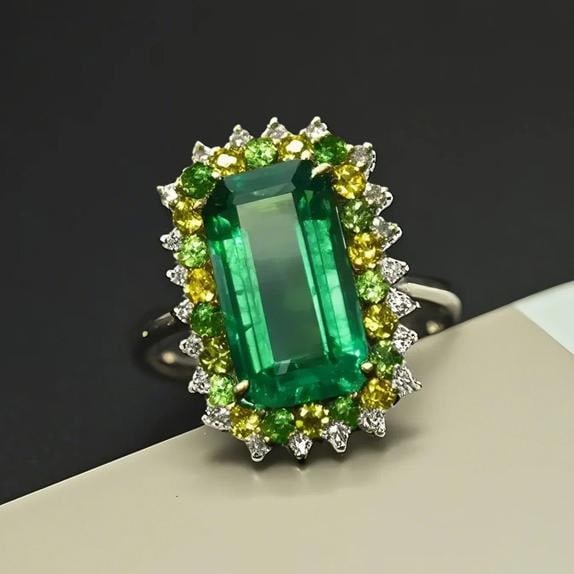 14k Gold 4.81 Ctw Natural Emerald & Diamond Ring - 3