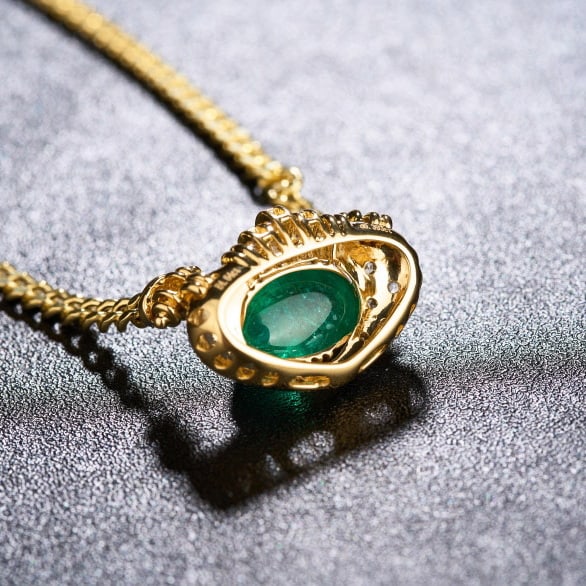 14k Gold 5.03 Ctw Natural Emerald & Diamond Necklace - 9