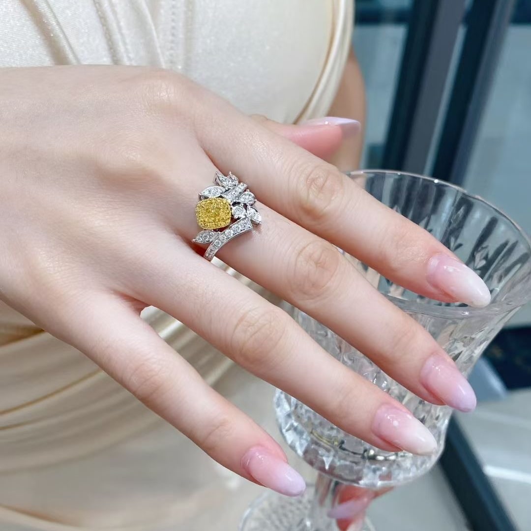 14k Gold 1.13 Ctw Natural Yellow Diamond & Diamond Ring - 5