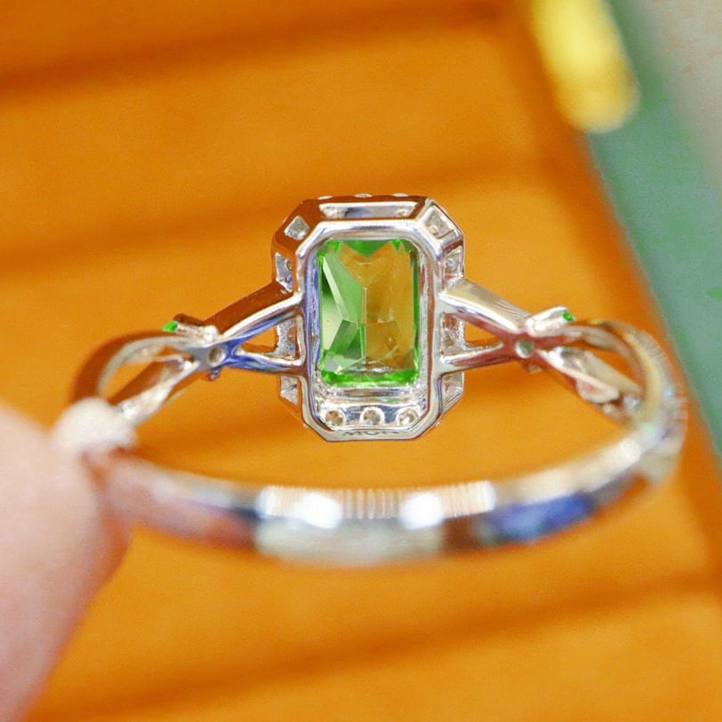 14k Gold 1.17 Ctw Natural Tsavorite & Tsavorite Ring - 2