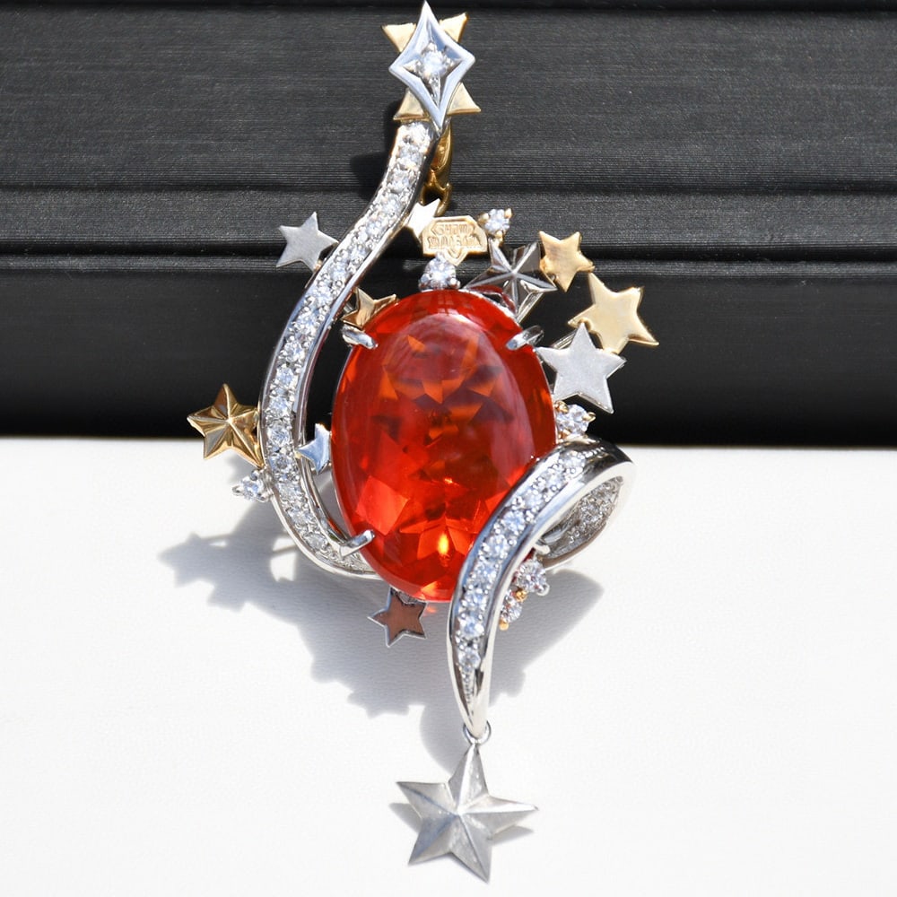 14k Gold 12.1 Ctw Natural Opal & Diamond Pendant( Without Chain ): Ref:231037060 // gold content:14k gold // main gemstone:opal // shape:oval // carat weight:11. 5ct // color:orange // treatment:natural // // adjacent gemstone 2 : diamond // shape:round // carat