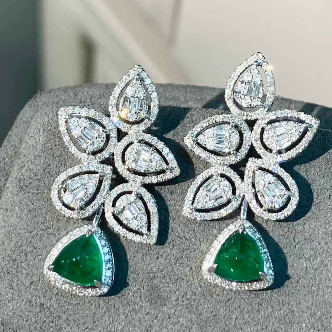 14k Gold 2.42 Ctw Vivid Green Natural Emerald & Diamond Earrings - 5