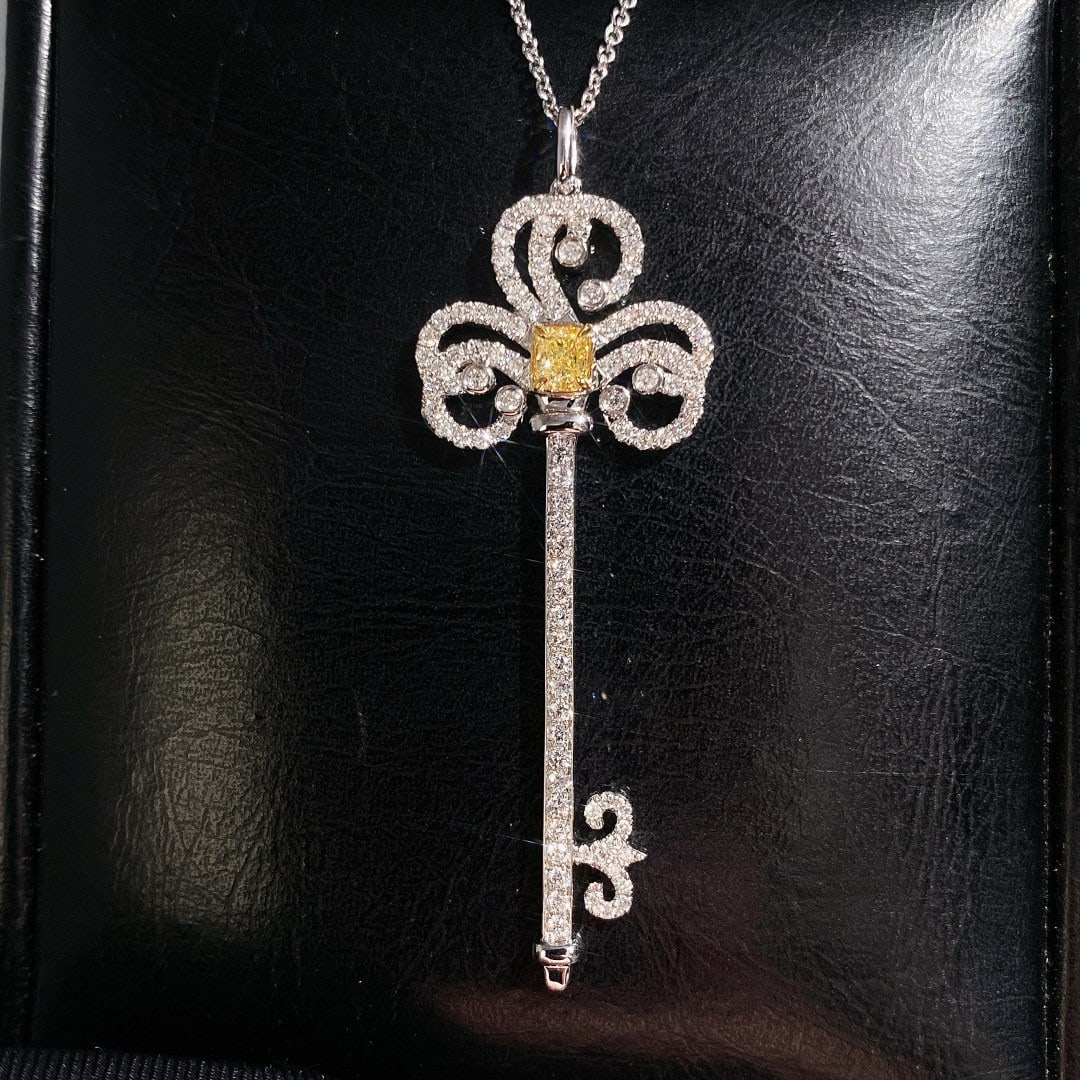 14k Gold 0.52 Ctw Natural Yellow Diamond & Diamond Necklace: Ref:231037085 // gold content:14k gold // main gemstone:yellow diamond // shape:cushion // carat weight:0. 25ct // color:yellow // treatment:natural // // adjacent gemstone 2 : diamond // shape:round
