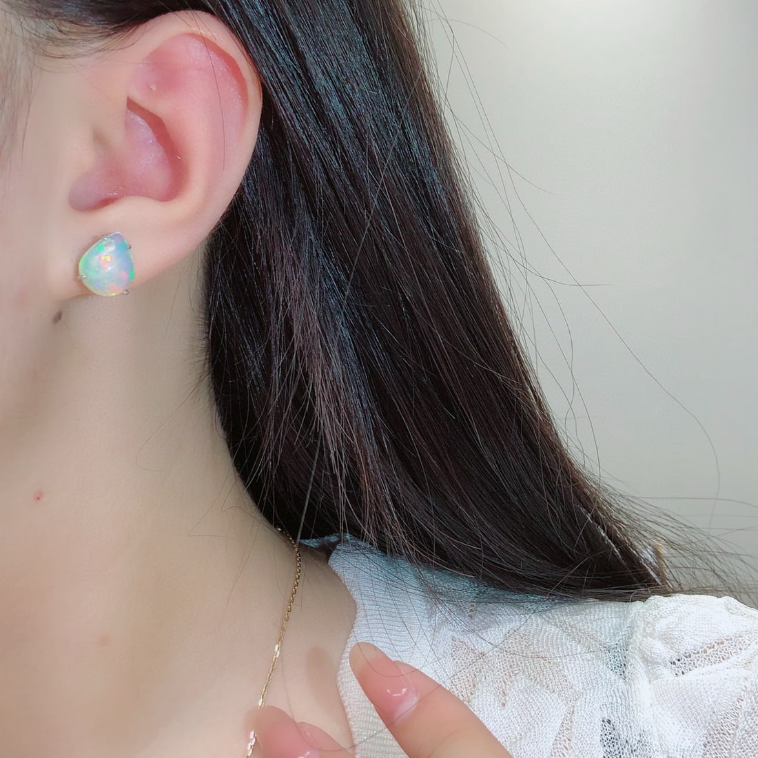 14k Gold 4.82 Ct Natural Opal Earrings - 3