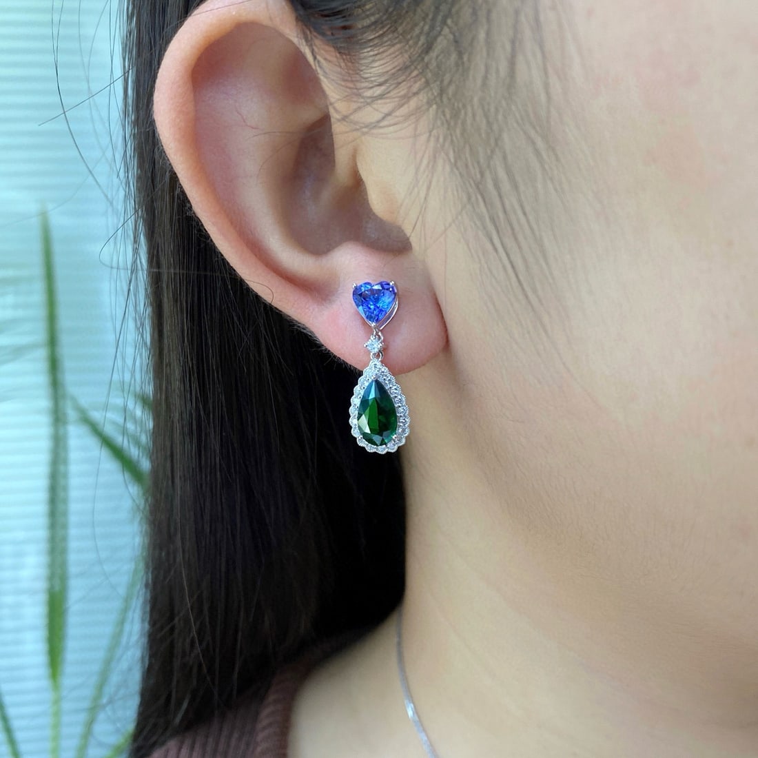 14k Gold 6.77 Ctw Vivid Green Natural Tsavorite & Tanzanite Earrings - 3