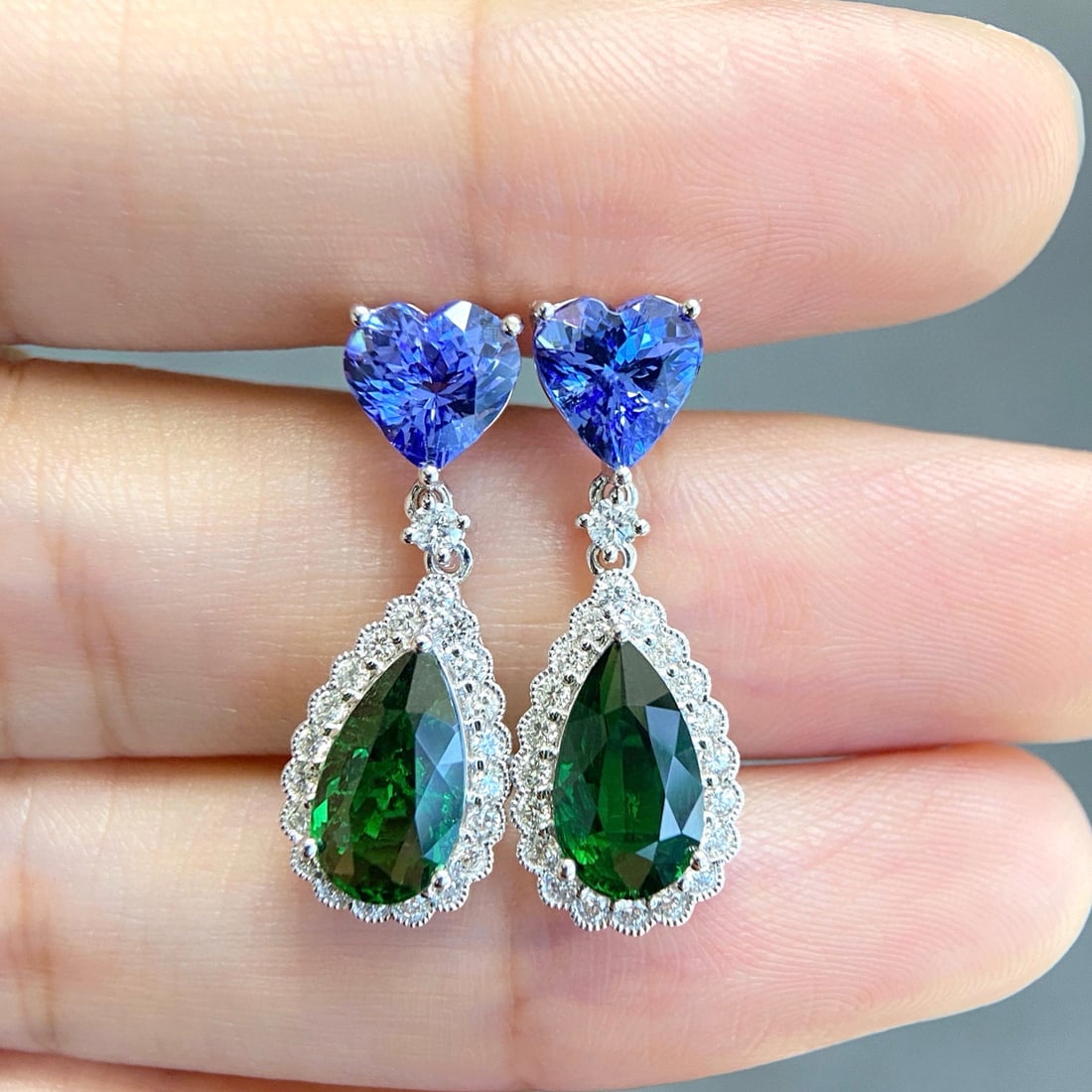 14k Gold 6.77 Ctw Vivid Green Natural Tsavorite & Tanzanite Earrings - 4