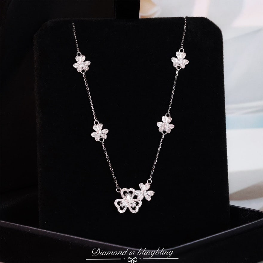 14k Gold 0.43 Ct Natural H Diamond Necklace: Ref:231037145 // gold content:14k gold // main gemstone:diamond // shape:multiply // carat weight:0. 43ct // clarity grade:vs-si // color:h // treatment:natural // Condition: New Low Estimate: