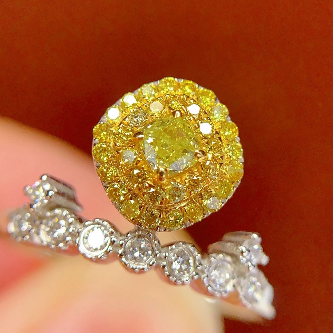 14k Gold 0.42 Ct Natural Yellow Diamond & Diamond Ring: Ref:231037148 // gold content:14k gold // ring size:7. 25us // // main gemstone:yellow diamond // shape:cushion // carat weight:0. 42ct // color:yellow // treatment:natural // // adjacent gemstone 2