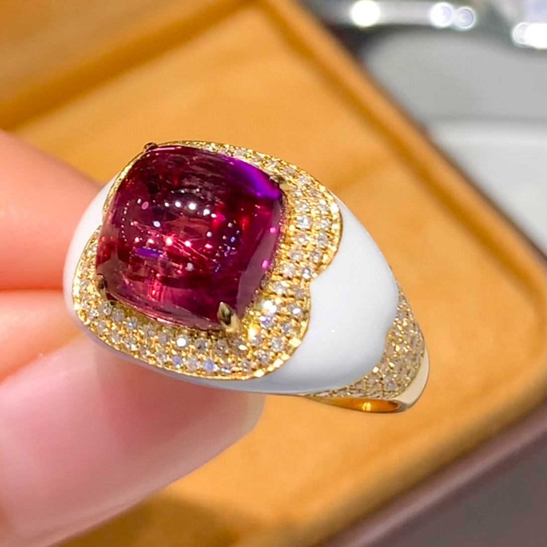 14k Gold 3.6 Ct Natural Tourmaline & Diamond Ring - 3