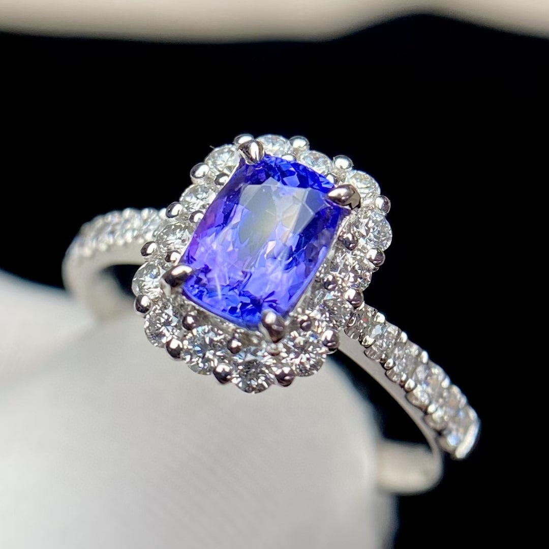 14k Gold 1 Ct Natural Tanzanite & Diamond Ring - 4