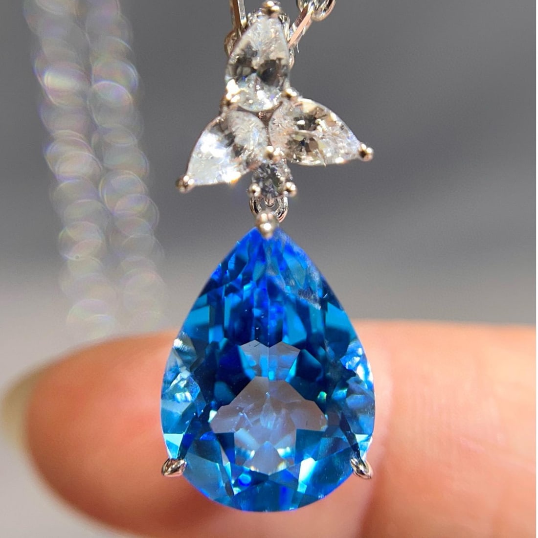 14k Gold 8.67 Ctw Natural Topaz & Sapphire Pendant( Without Chain ) - 2