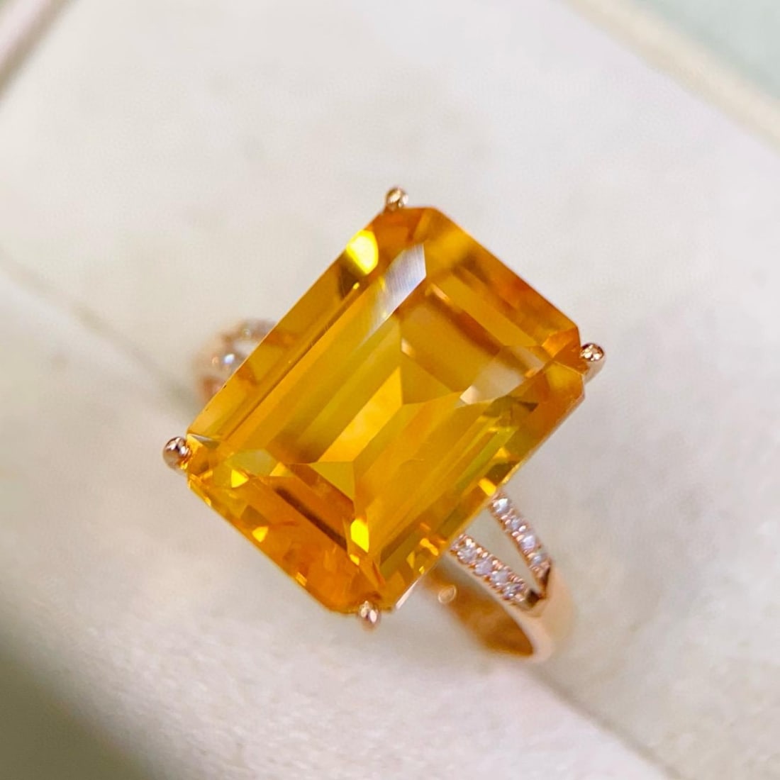 14k Gold 6.26 Ctw Natural Citrine & Diamond Ring (1 of 7)