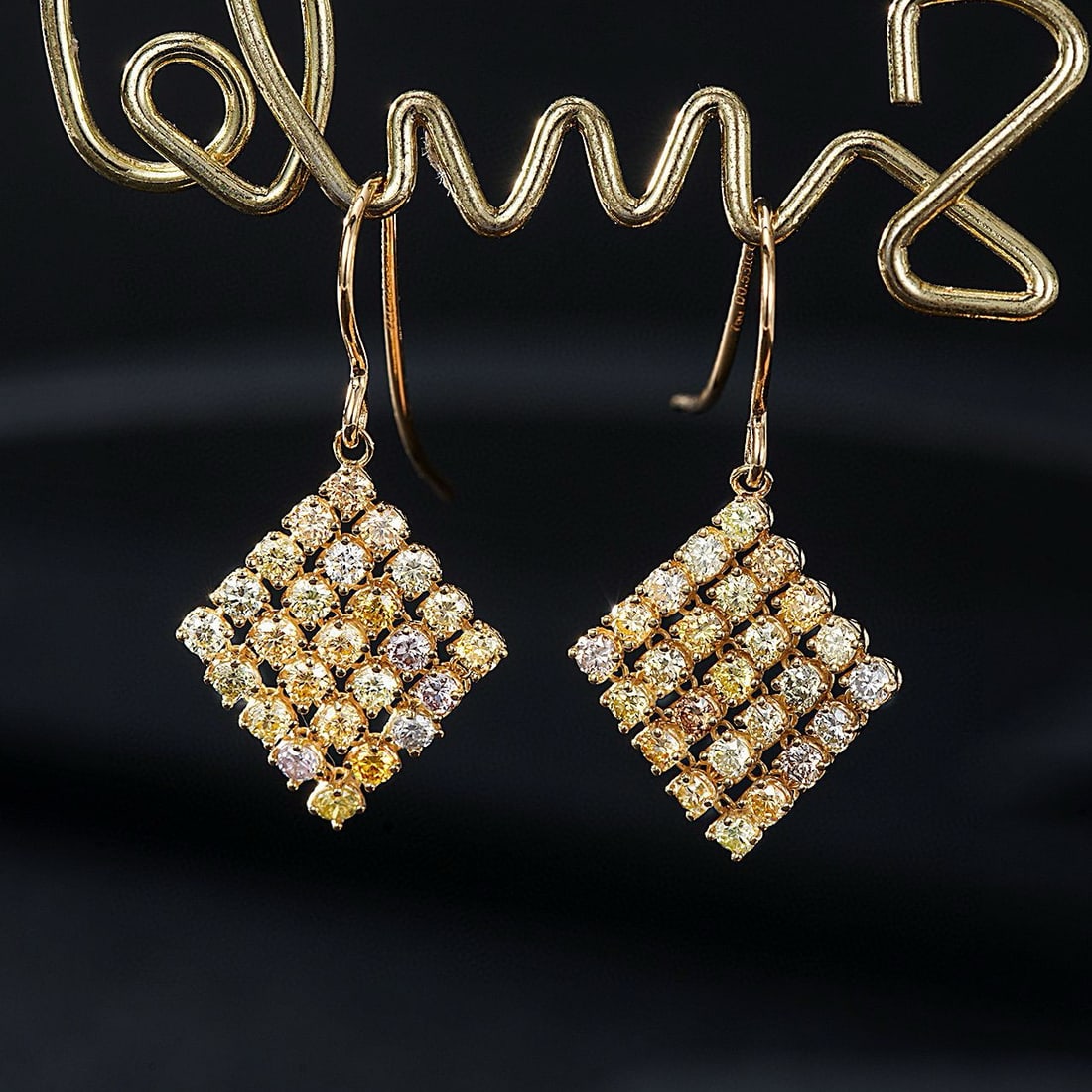 14k Gold 1.06 Ct Natural Color Diamond Earrings: Ref:231037213 // gold content:14k gold // main gemstone:diamond // shape:round // carat weight:1. 06ct // clarity grade:vs-si // color:color // treatment:natural // cut grade:g // Condition: New Low