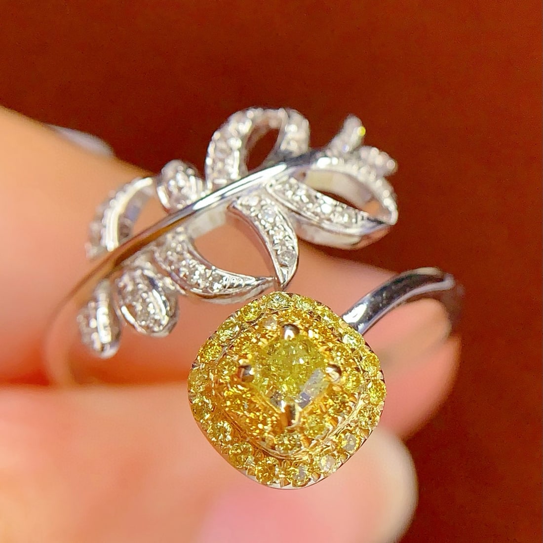14k Gold 0.38 Ct Natural Yellow Diamond & Diamond Ring - 5