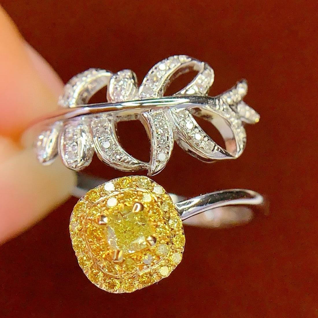 14k Gold 0.38 Ct Natural Yellow Diamond & Diamond Ring - 7