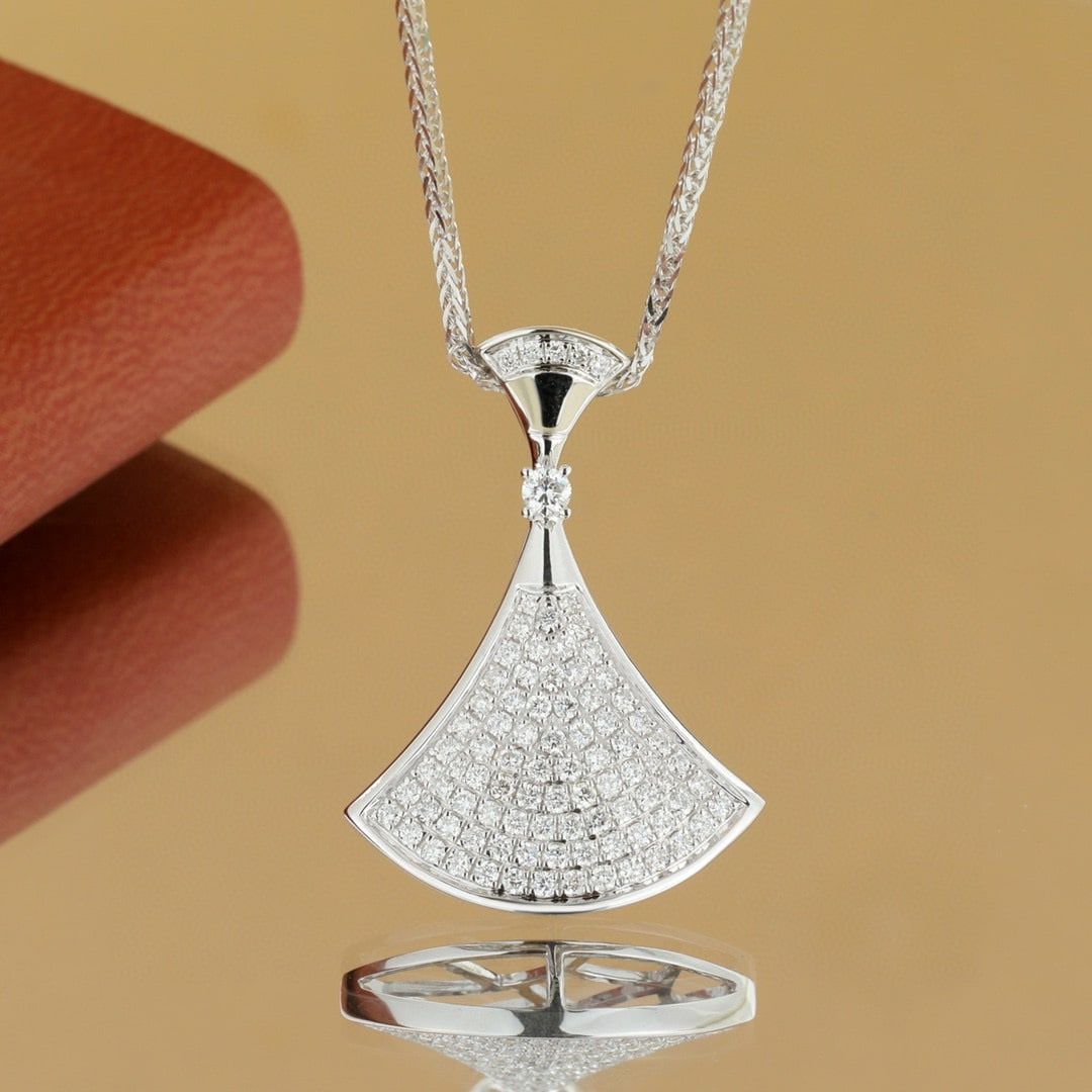 14k Gold 0.9 Ct Natural H Diamond Necklace: Ref:231037216 // gold content:14k gold // main gemstone:diamond // shape:round // carat weight:0. 9ct // clarity grade:vs-si // color:h // treatment:natural // cut grade:g // Condition: New Low