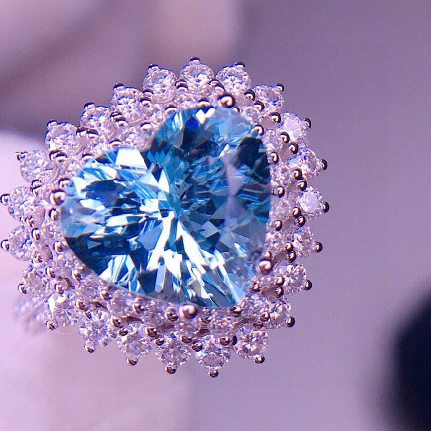 14k Gold 3.23 Ct Natural Aquamarine & Diamond Ring - 7