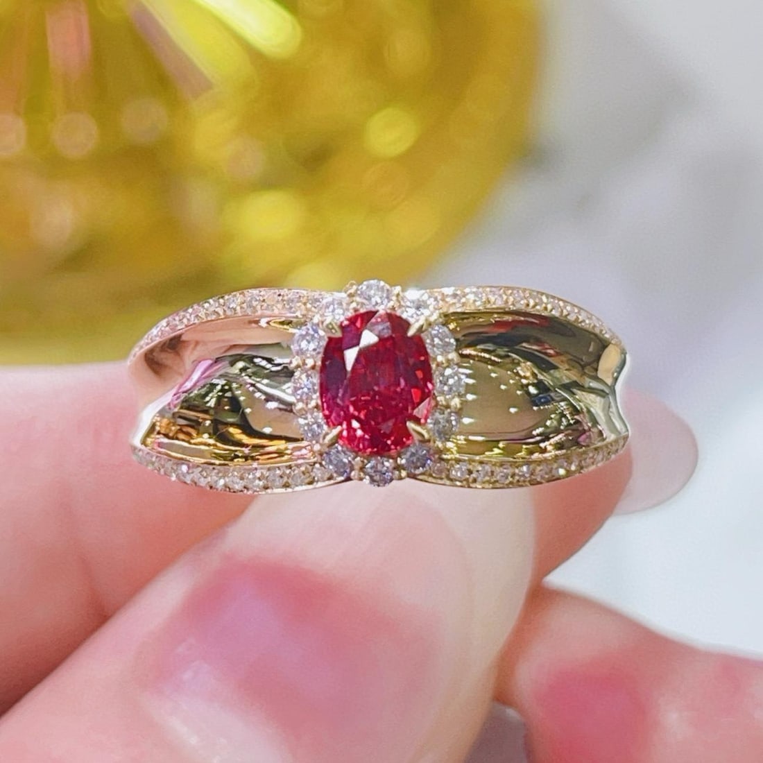 14k Gold 0.88 Ctw Natural Ruby & Diamond Ring: Ref:231037258 // gold content:14k gold // ring size:7. 25us // // main gemstone:ruby // shape:oval // carat weight:0. 6ct // color:red // treatment:natural // // adjacent gemstone 2 : diamond //