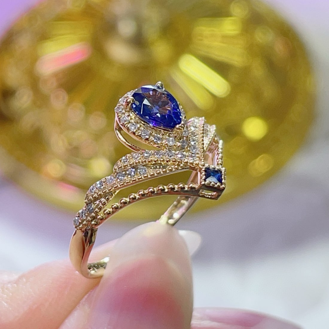 14k Gold 0.83 Ctw Natural Sapphire & Diamond Ring - 2