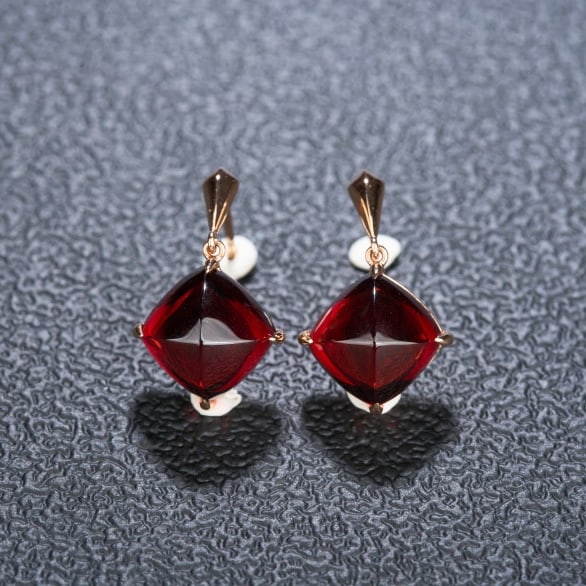 14k Gold 10.78 Ct Natural Garnet Earrings - 5