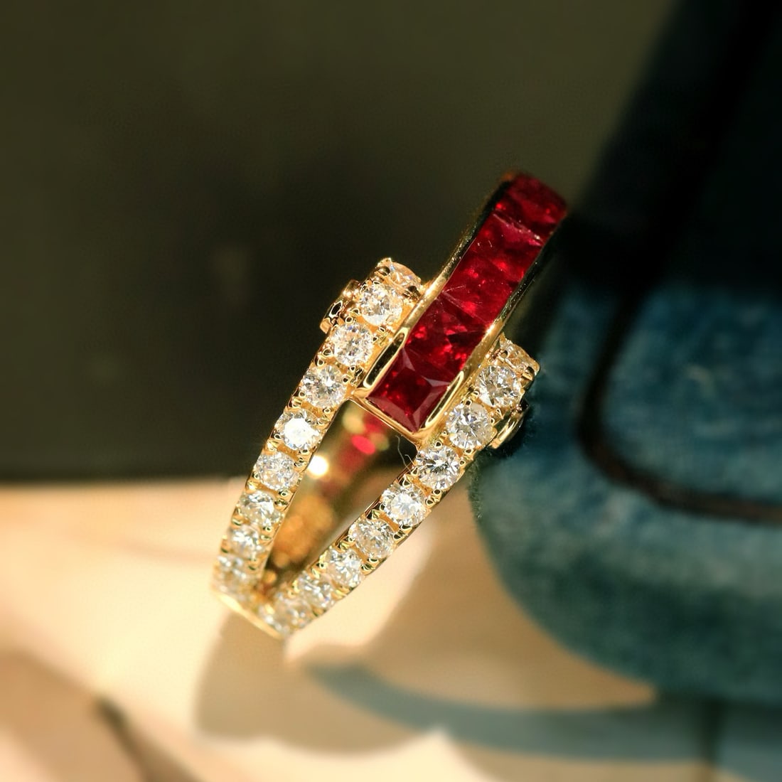 14k Gold 1.02 Ctw Natural Ruby & Diamond Ring - 2
