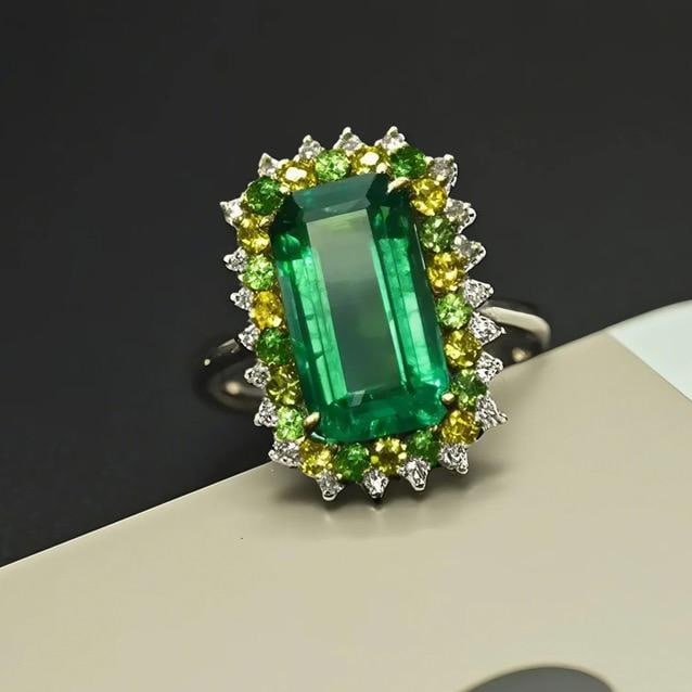 14k Gold 4.81 Ctw Natural Emerald & Diamond Ring - 2
