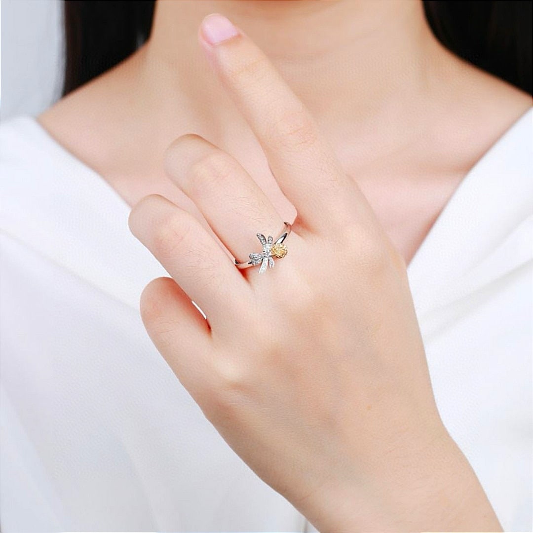 14k Gold 0.26 Ctw Natural Yellow Diamond & Diamond Ring - 4