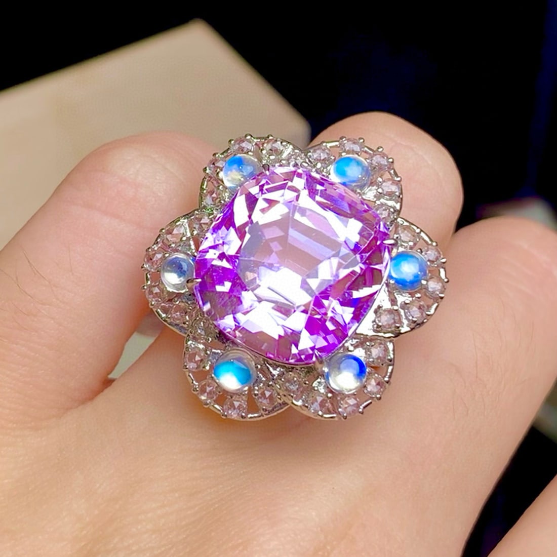 14k Gold 20.5 Ct Natural Kunzite & Moonstone Ring - 6