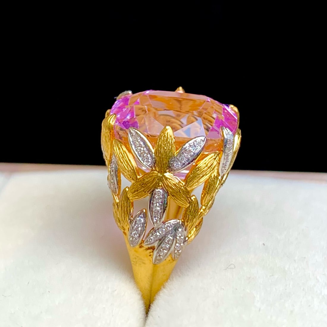 14k Gold 15.2 Ct Natural Kunzite & Diamond Ring - 3