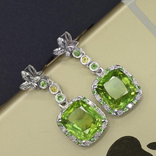 14k Gold 7.05 Ctw Natural Peridot & Diamond Earrings - 2