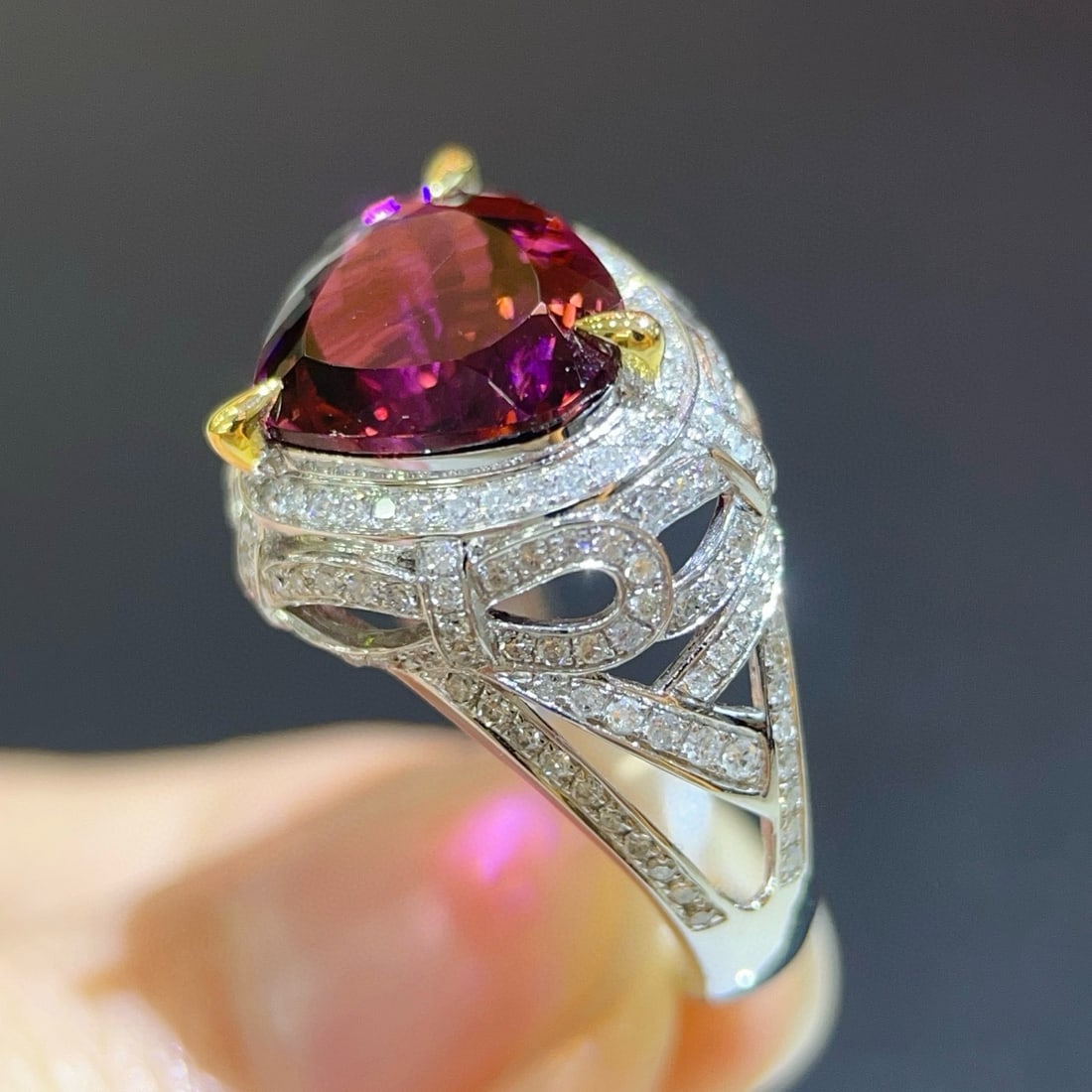 14k Gold 6.13 Ctw Natural Tourmaline & Diamond Ring - 5