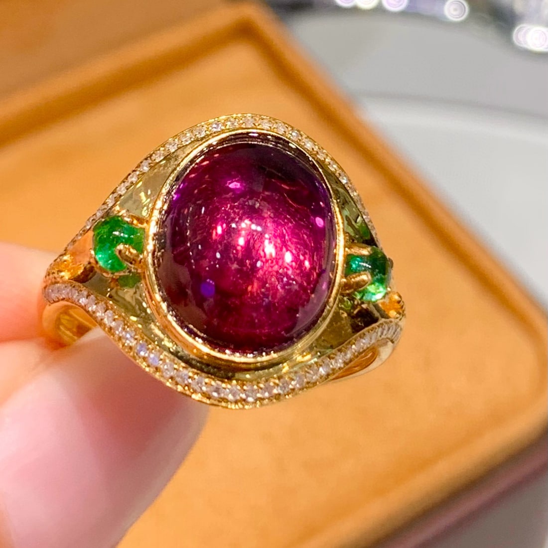 14k Gold 4 Ct Natural Tourmaline & Diamond Ring - 4