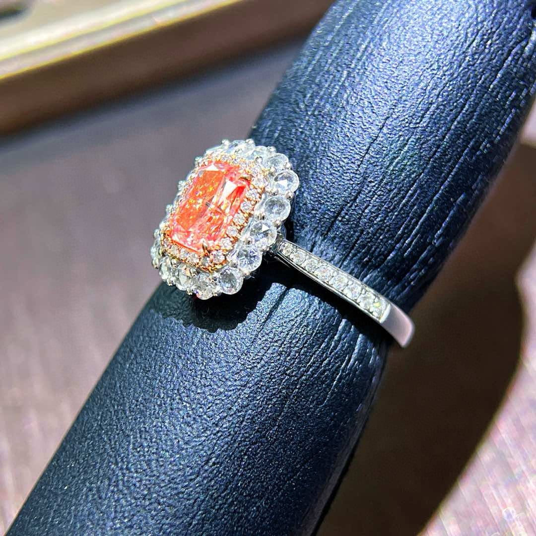 14k Gold 1.00 Ct Natural Pink Diamond & Diamond Ring - 2